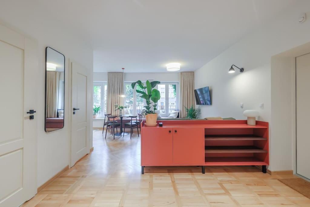 Cityscape Haven: Urban Retreat Gdansk Luaran gambar